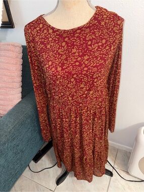 Womens Plus Size 1X Torrid Long Sleeve Maroon Patterned Dress